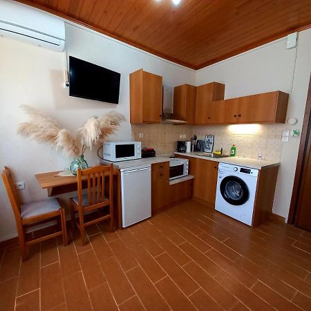 Ml Saroko Apartment 2 Corfu  Buitenkant foto